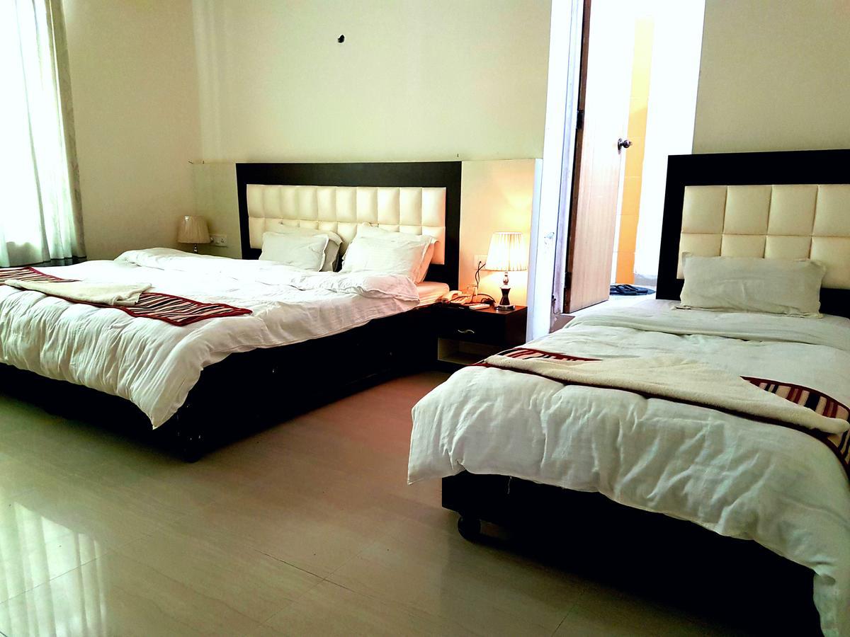 Kitchen Hut Hotel Nepalgunj Εξωτερικό φωτογραφία